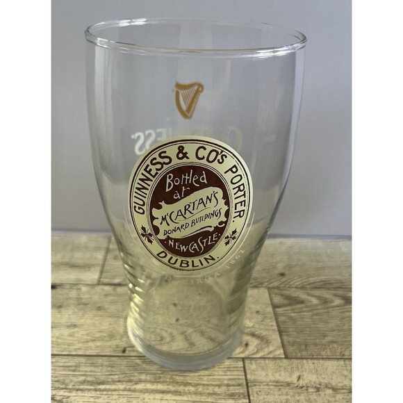 Guinness Harp Beer Pint Glass Guinness & Co Porter Dublin Bottled at McCartan's - Picture 2 of 5